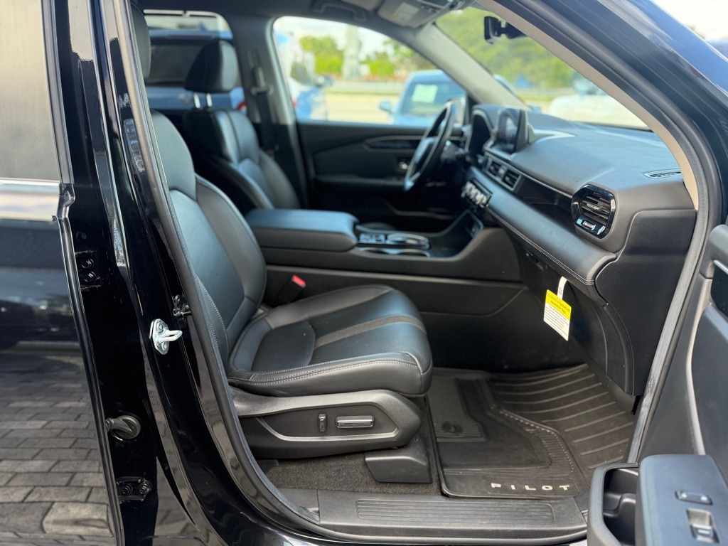 Honda Pilot EX-L+ AWD 2025