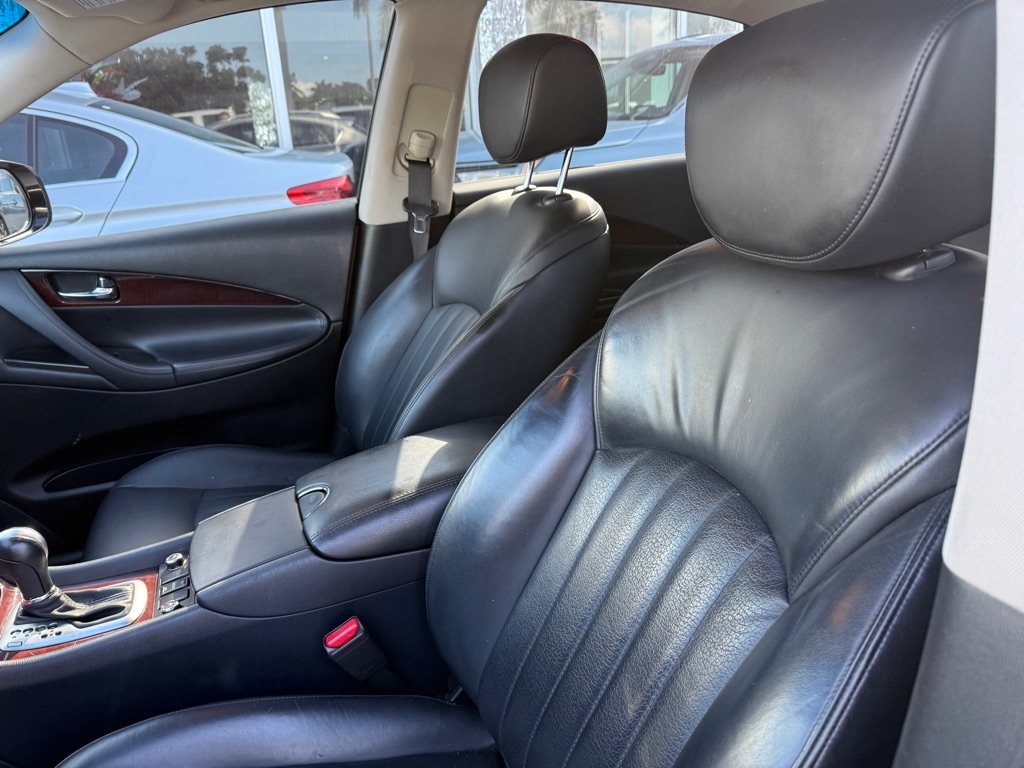 Infiniti QX50 RWD 2017