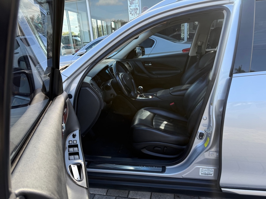 Infiniti QX50 RWD 2017