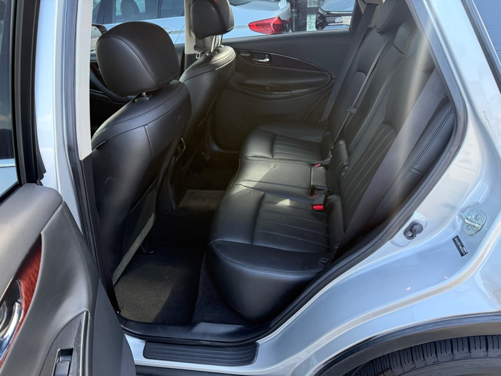 Infiniti QX50 RWD 2017