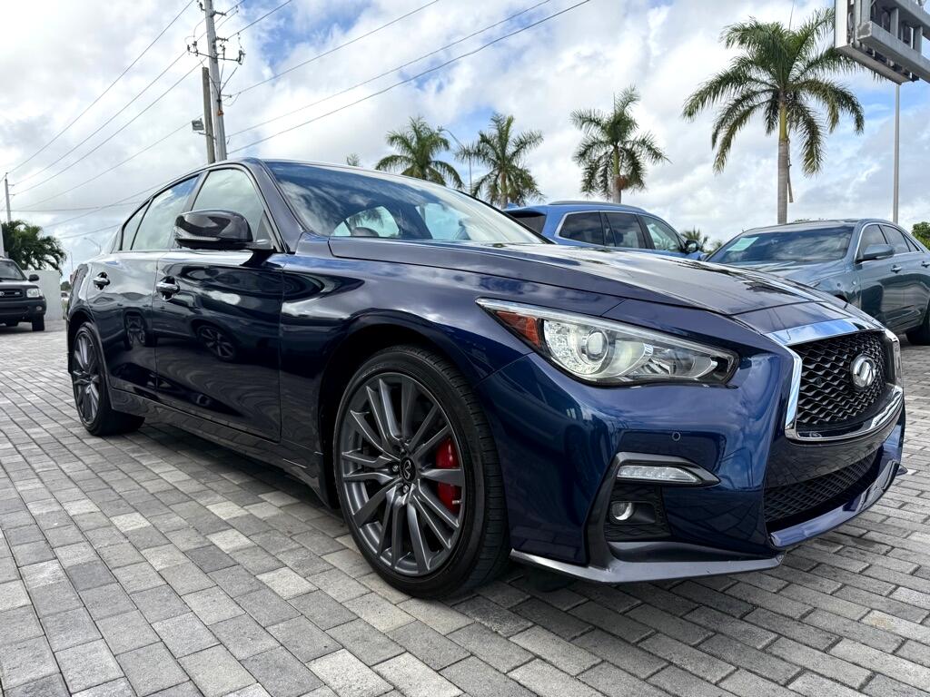 Infiniti Q50 Red Sport 400 AWD 2023