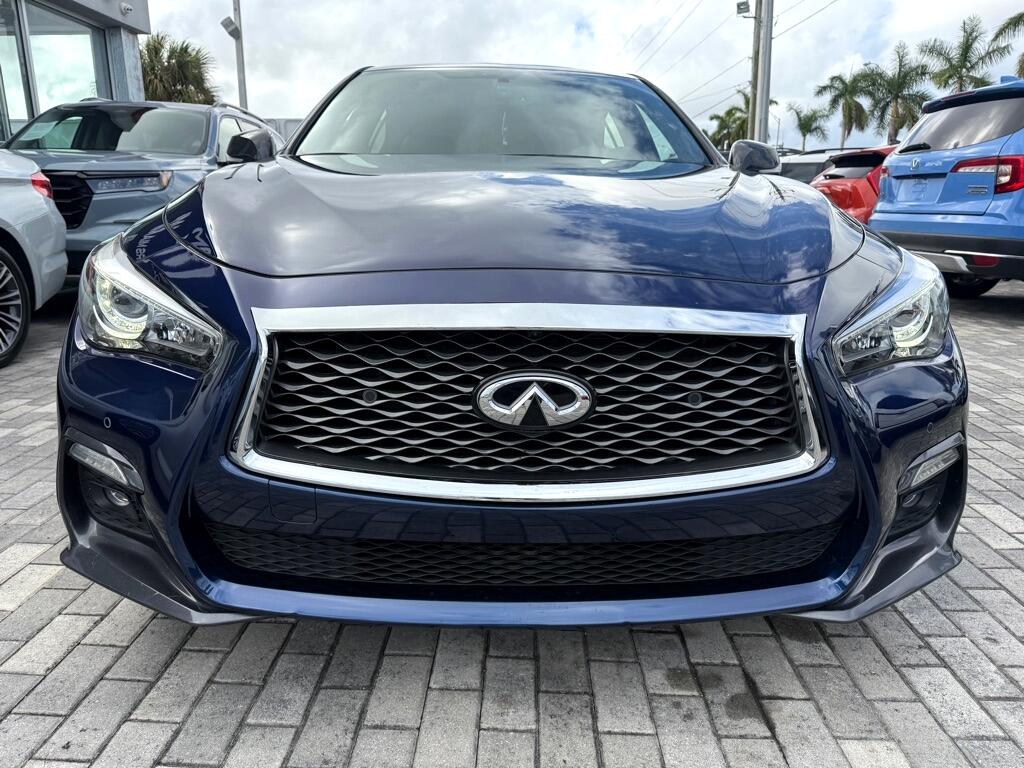 Infiniti Q50 Red Sport 400 AWD 2023