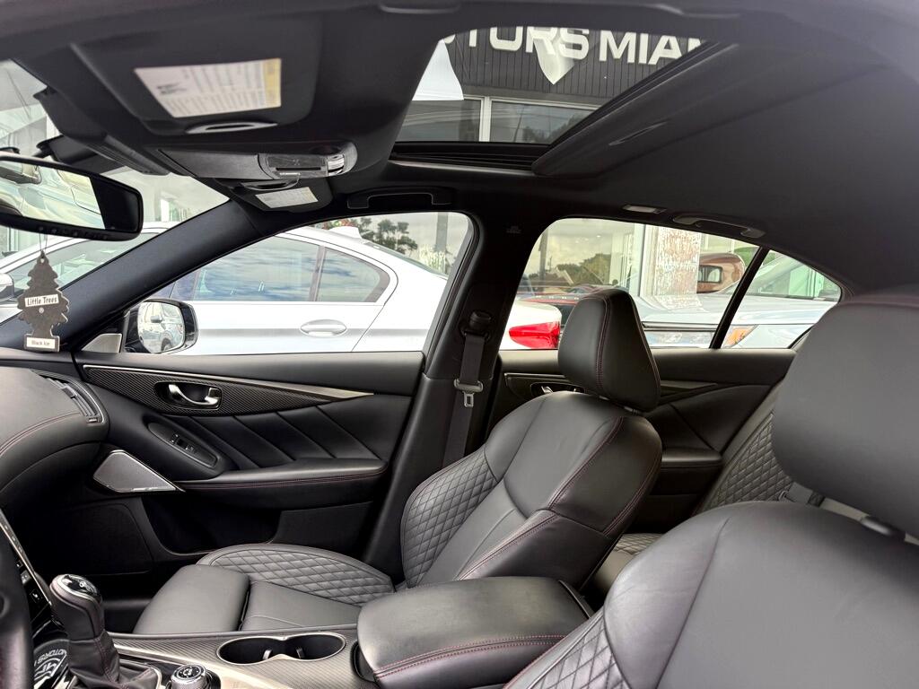 Infiniti Q50 Red Sport 400 AWD 2023