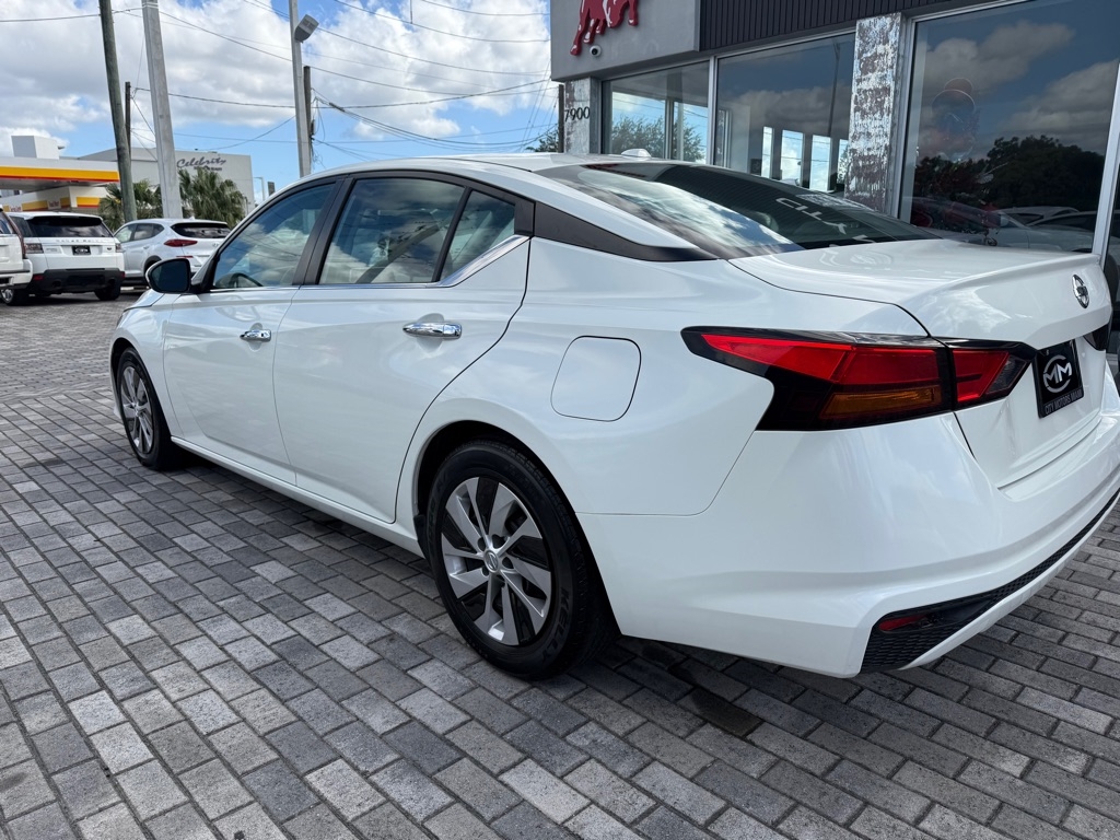 Nissan Altima 2.5 S Sedan 2020