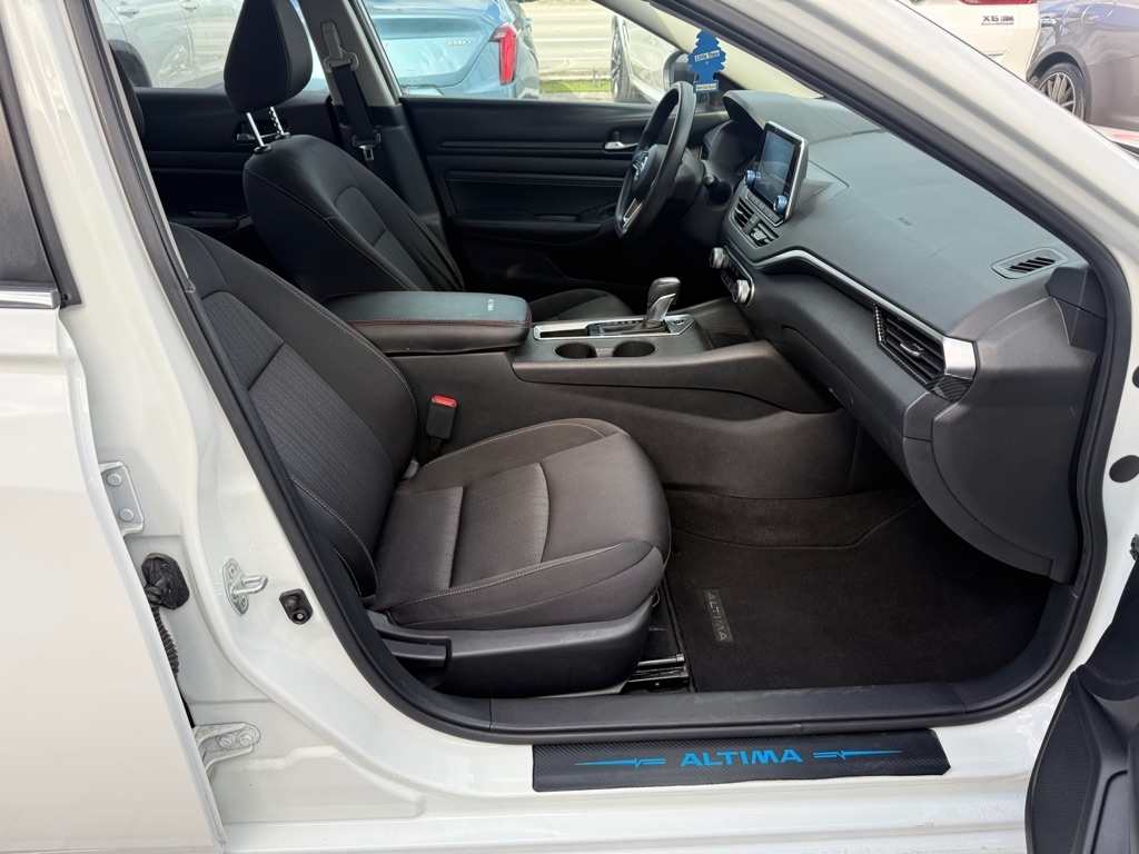 Nissan Altima 2.5 S Sedan 2020