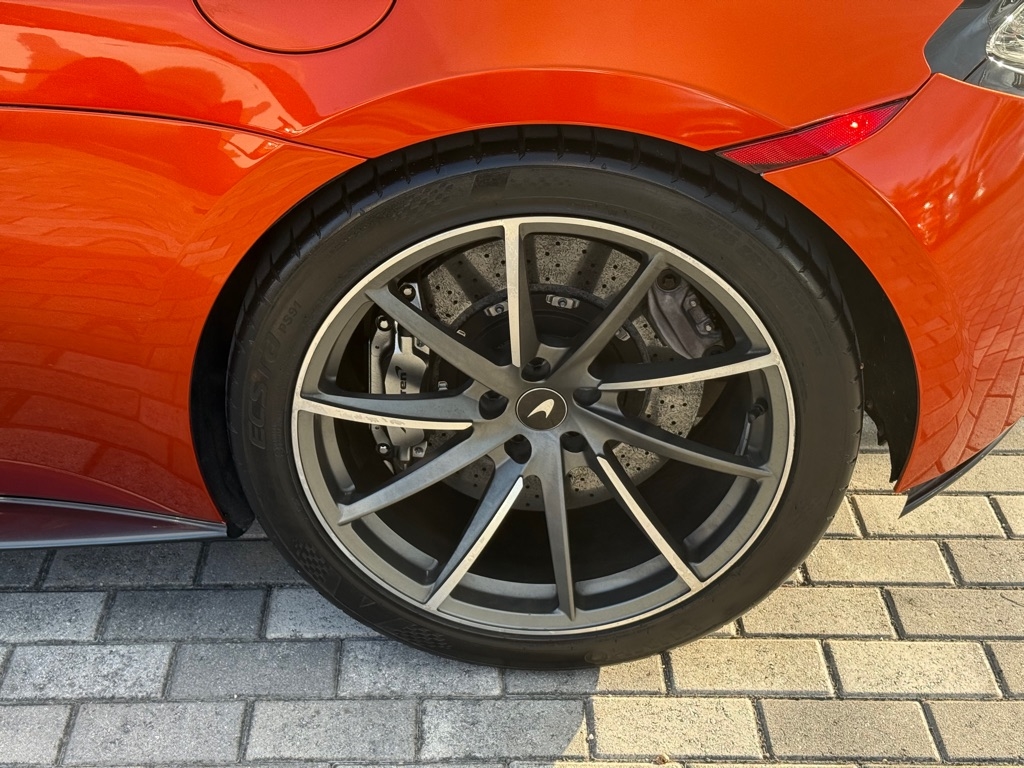 McLaren 570s Spider 2020