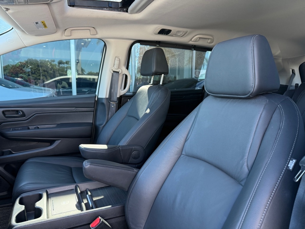 Honda Odyssey EX-L Auto 2025