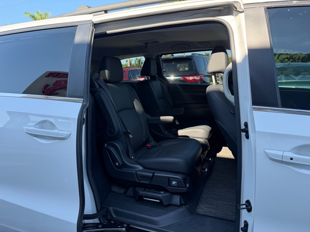 Honda Odyssey EX-L Auto 2025