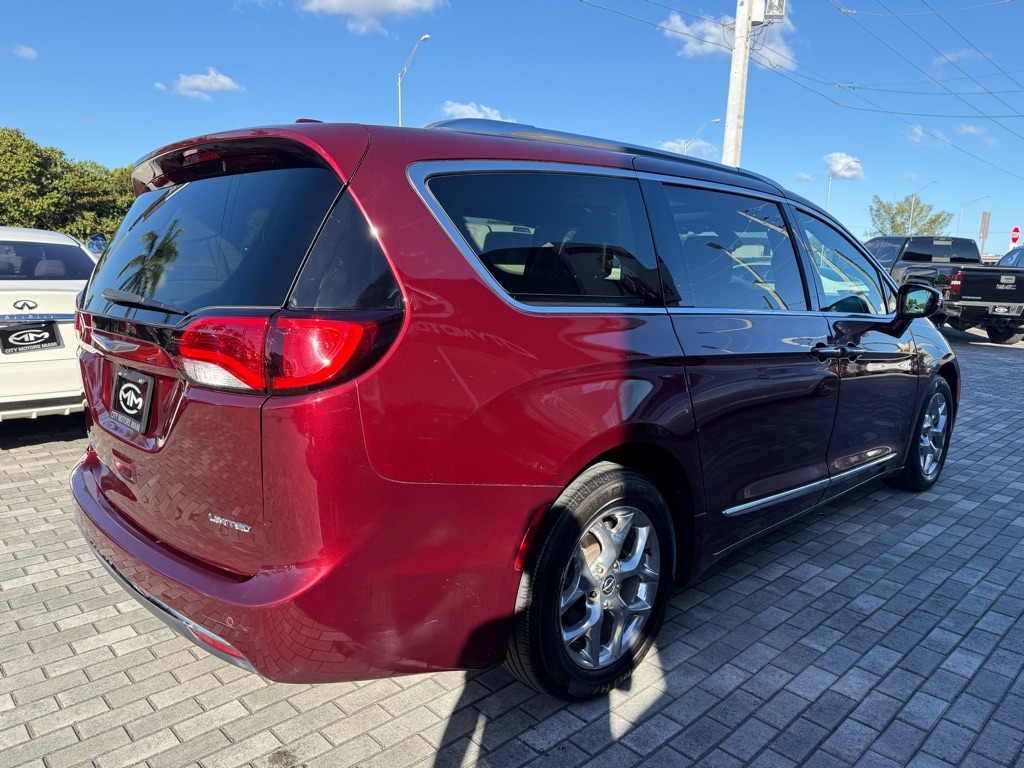 Chrysler Pacifica Limited FWD 2018
