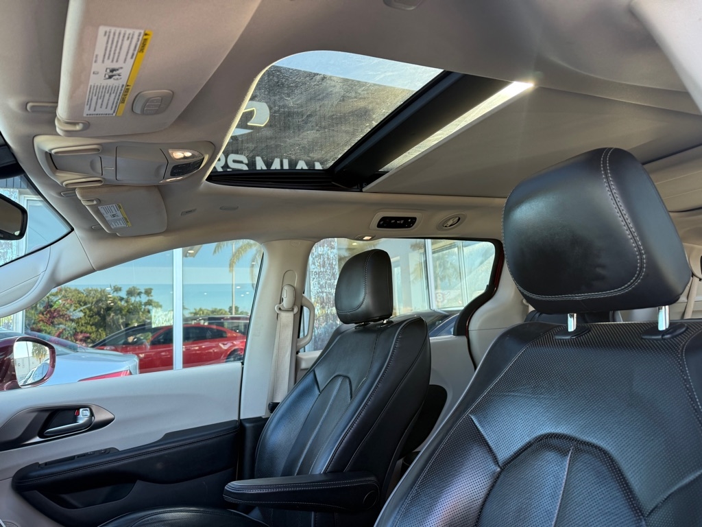 Chrysler Pacifica Limited FWD 2018