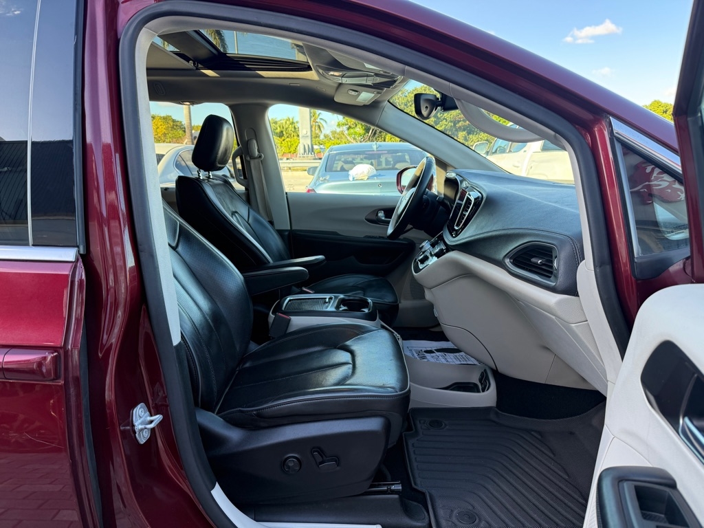 Chrysler Pacifica Limited FWD 2018