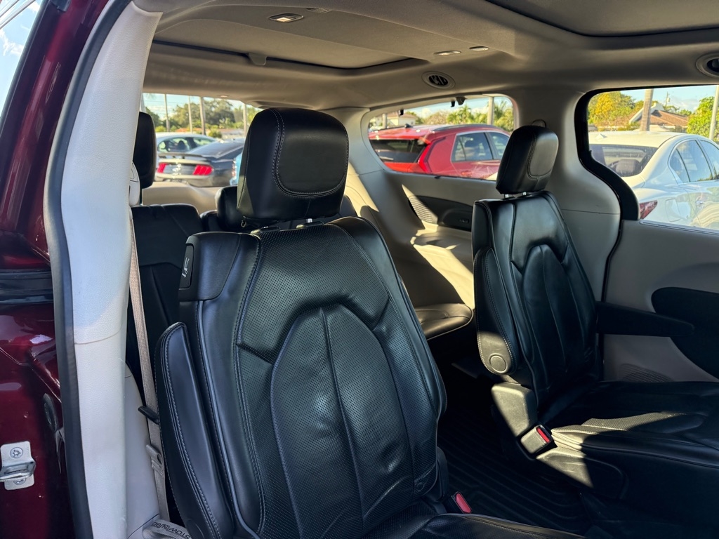 Chrysler Pacifica Limited FWD 2018