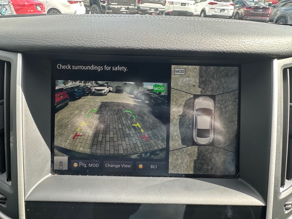 Infiniti Q60 LUXE AWD 2022