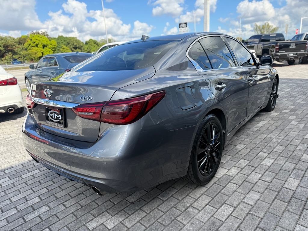 Infiniti Q50 3.0t LUXE AWD 2021