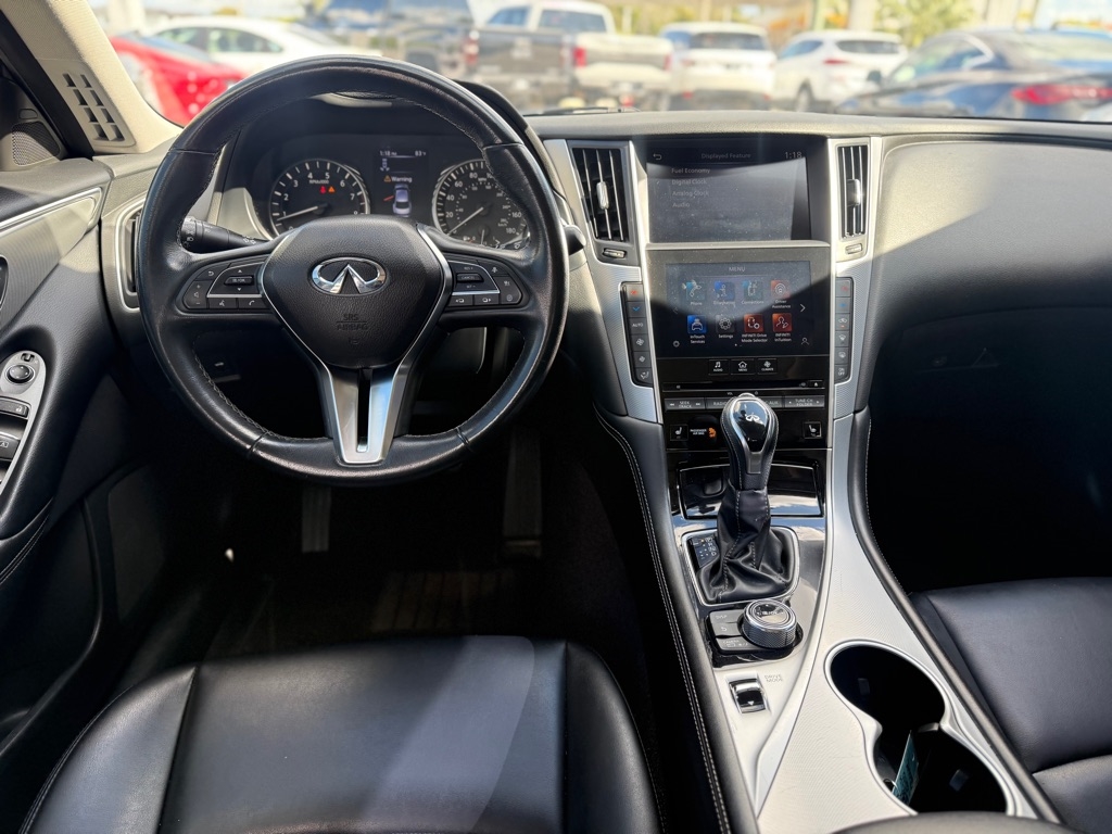 Infiniti Q50 3.0t LUXE AWD 2021