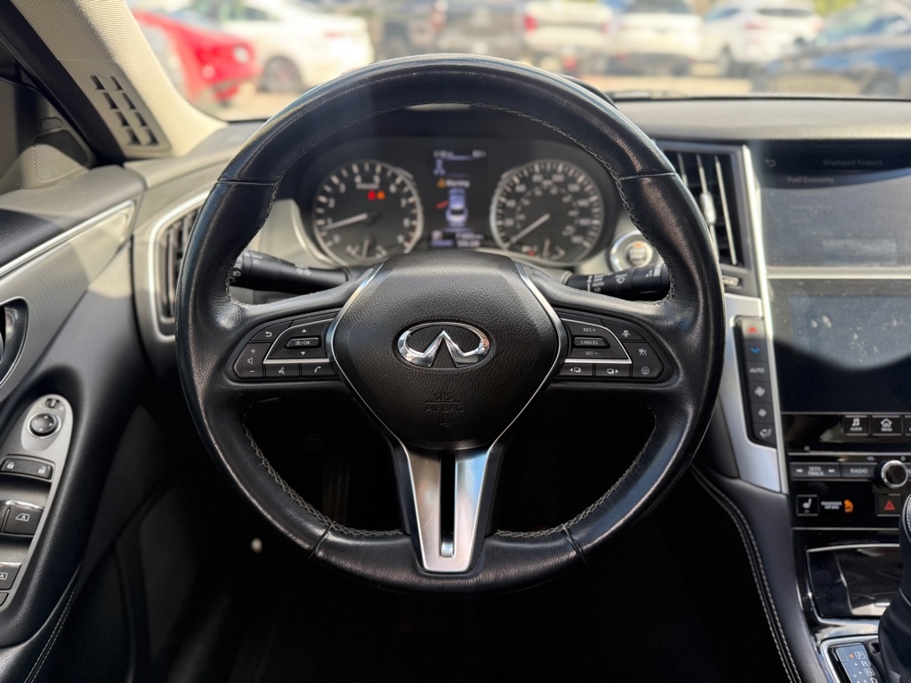 Infiniti Q50 3.0t LUXE AWD 2021