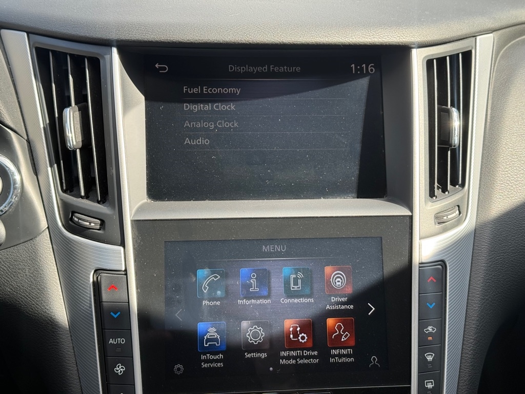 Infiniti Q50 3.0t LUXE AWD 2021