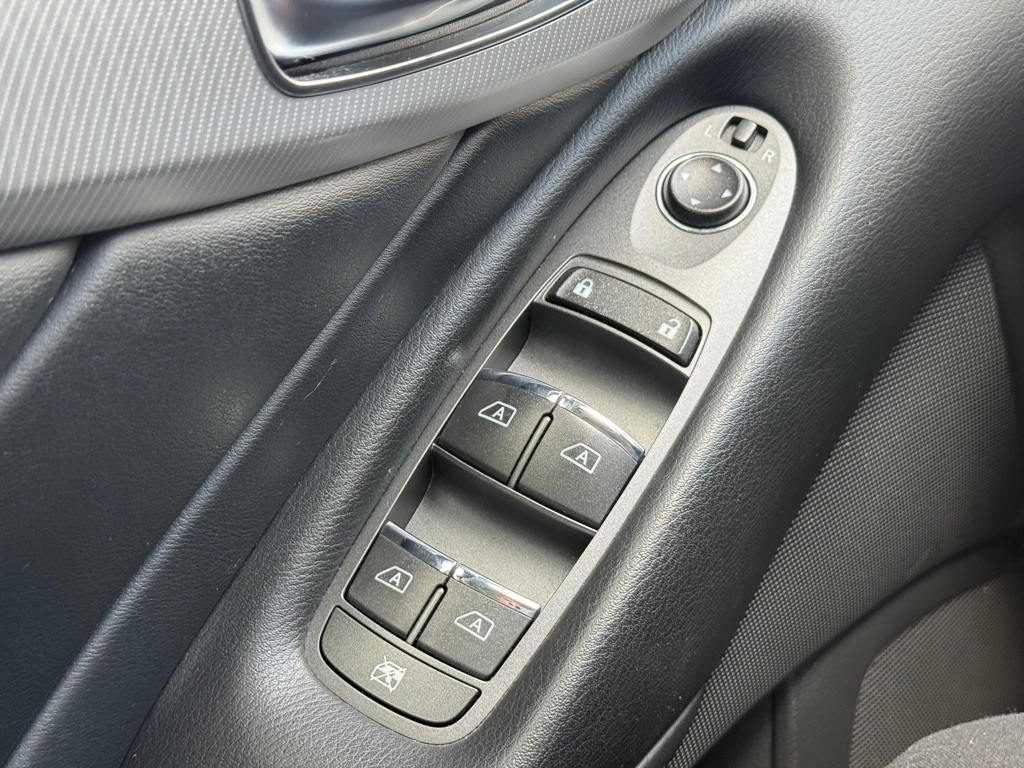 Infiniti Q50 3.0t LUXE AWD 2021