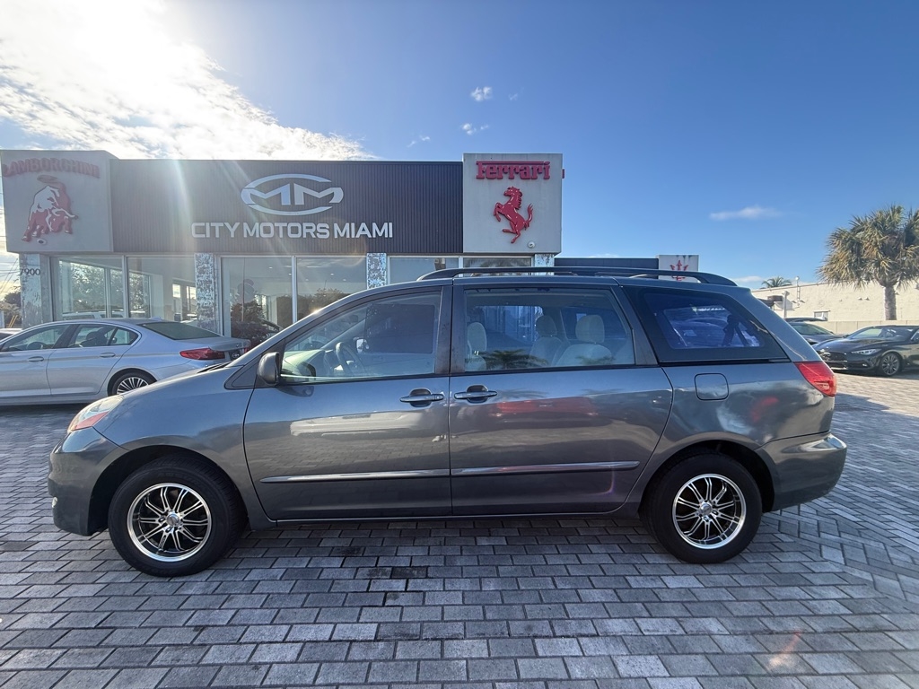 Toyota Sienna CE FWD Cargo Van (Natl) 2006