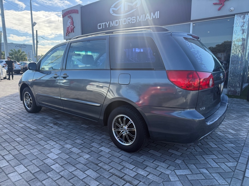 Toyota Sienna CE FWD Cargo Van (Natl) 2006