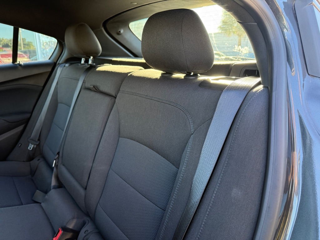 Chevrolet Cruze 4dr HB LT 2019