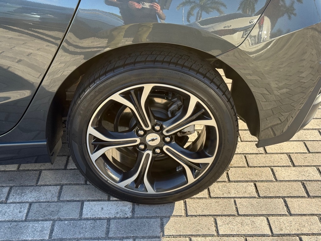 Chevrolet Cruze 4dr HB LT 2019