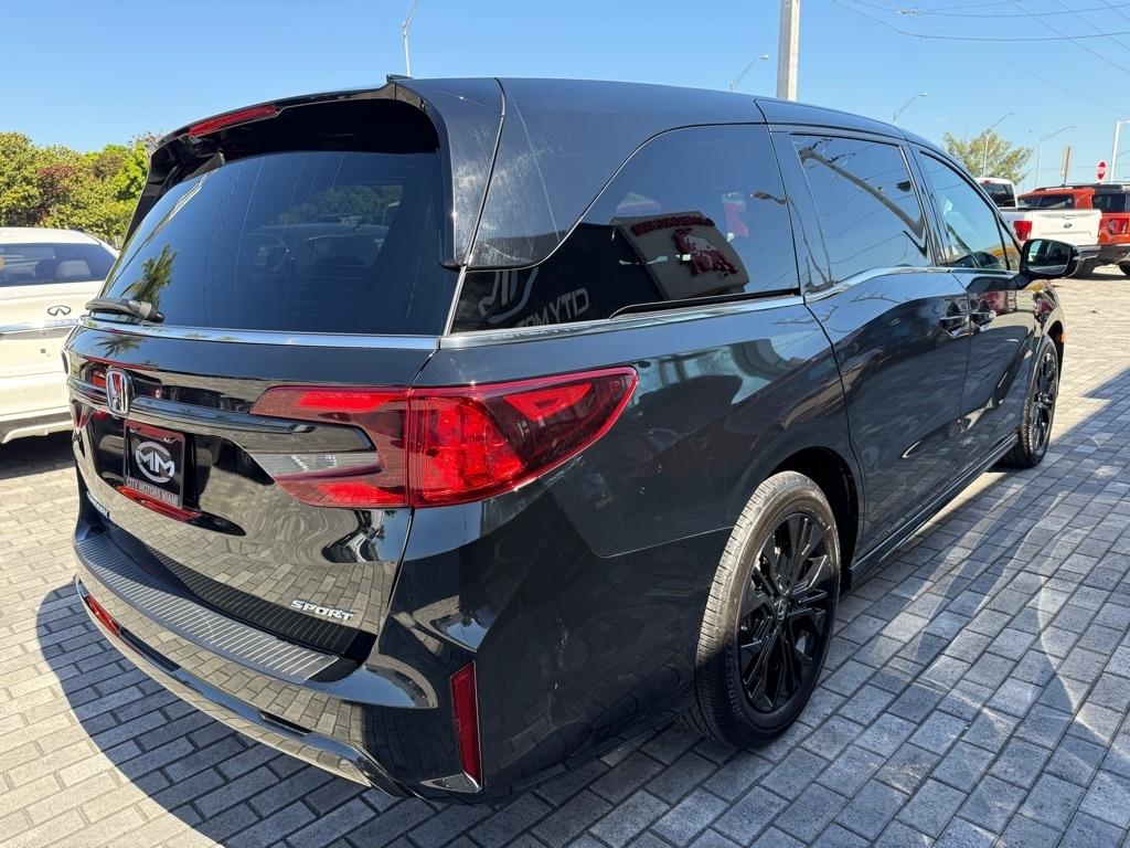Honda Odyssey Sport-L Auto 2025