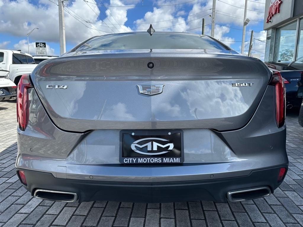 Cadillac CT4 4dr Sdn Luxury 2022