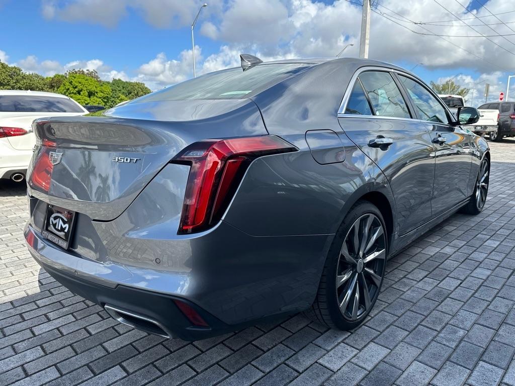 Cadillac CT4 4dr Sdn Luxury 2022