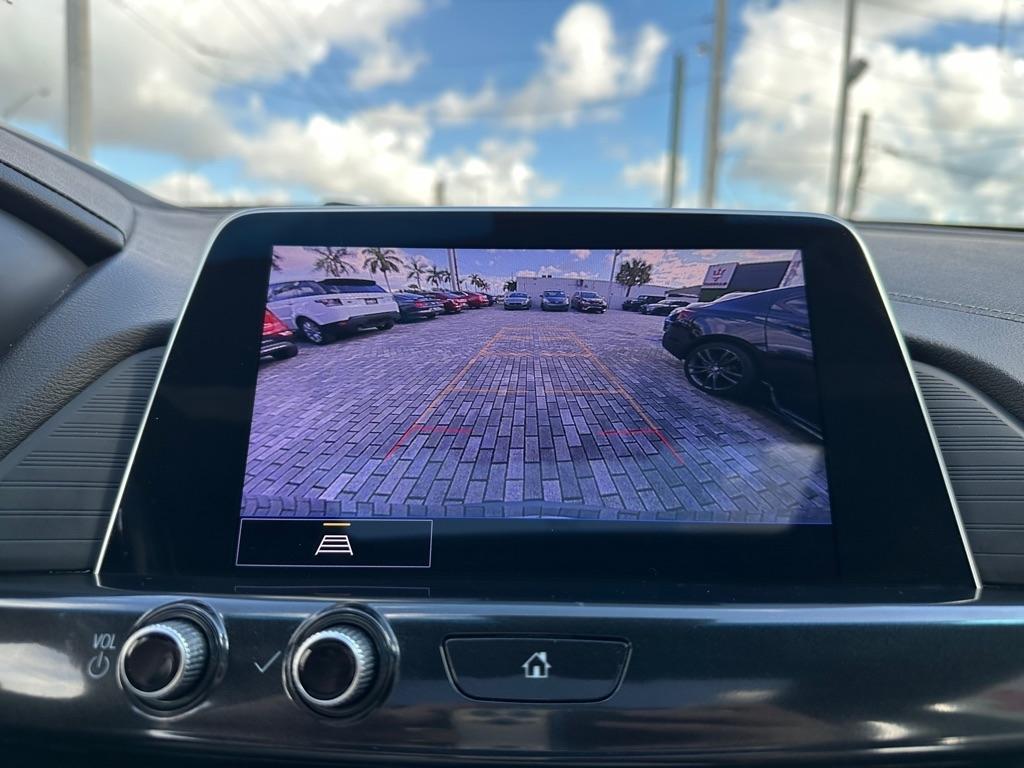 Cadillac CT4 4dr Sdn Luxury 2022