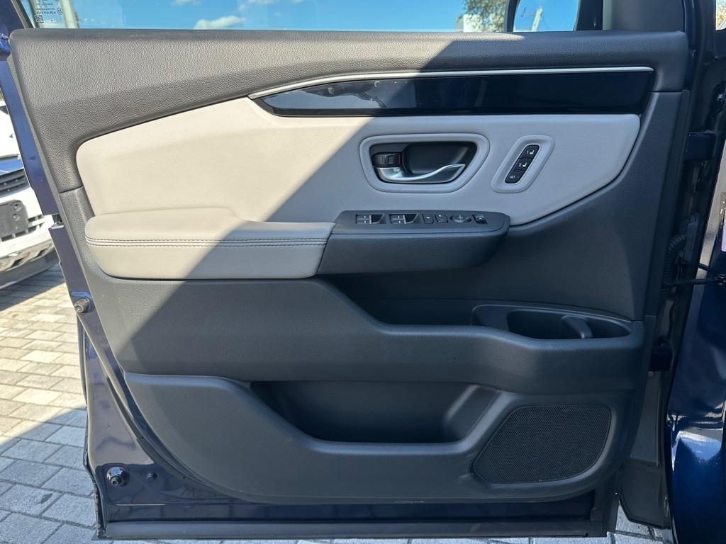 Honda Pilot EX-L 8 Passenger AWD 2023