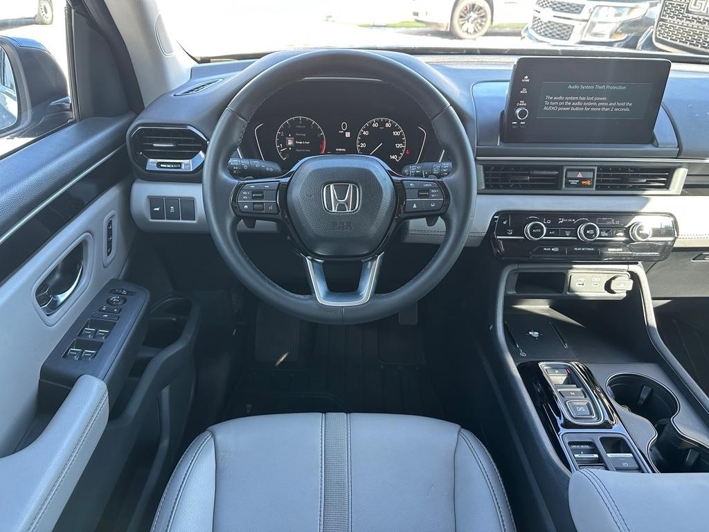 Honda Pilot EX-L 8 Passenger AWD 2023