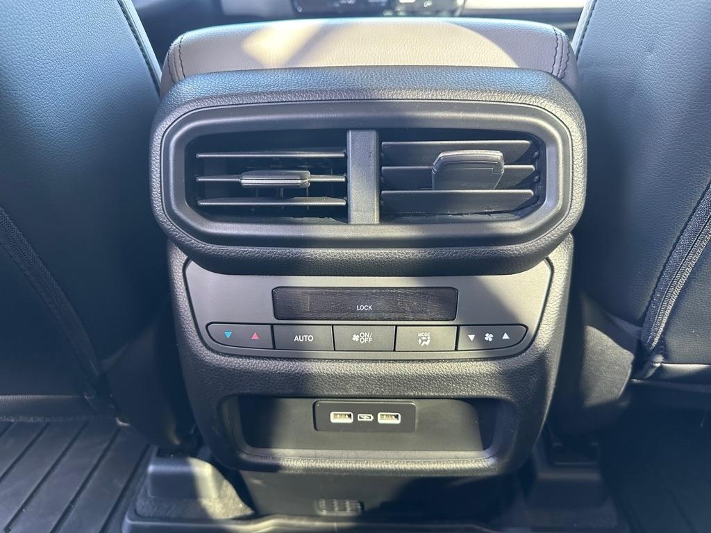 Honda Pilot EX-L 8 Passenger AWD 2023