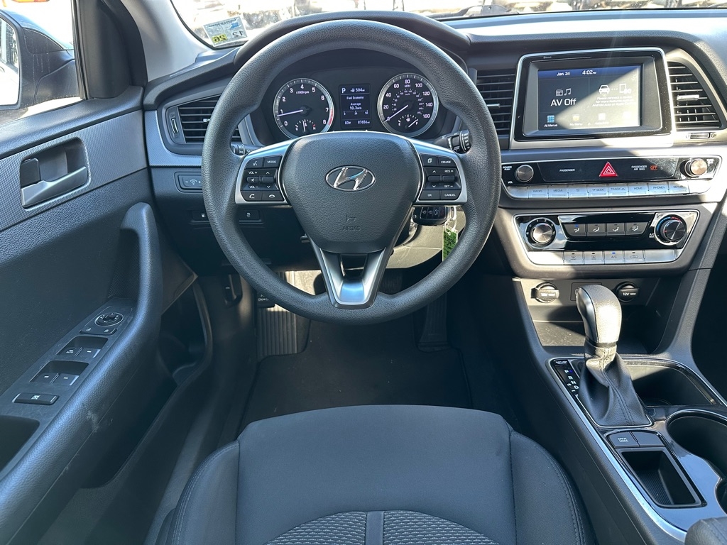 Hyundai Sonata SE 2.4L 2019