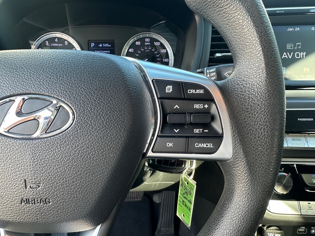 Hyundai Sonata SE 2.4L 2019