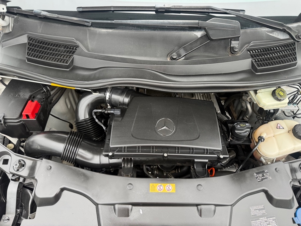 Mercedes-Benz Metris Cargo Van Standard Roof 126" Wheelbase 2019