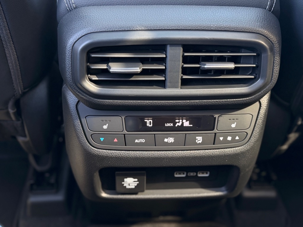 Honda Pilot Elite AWD 2023