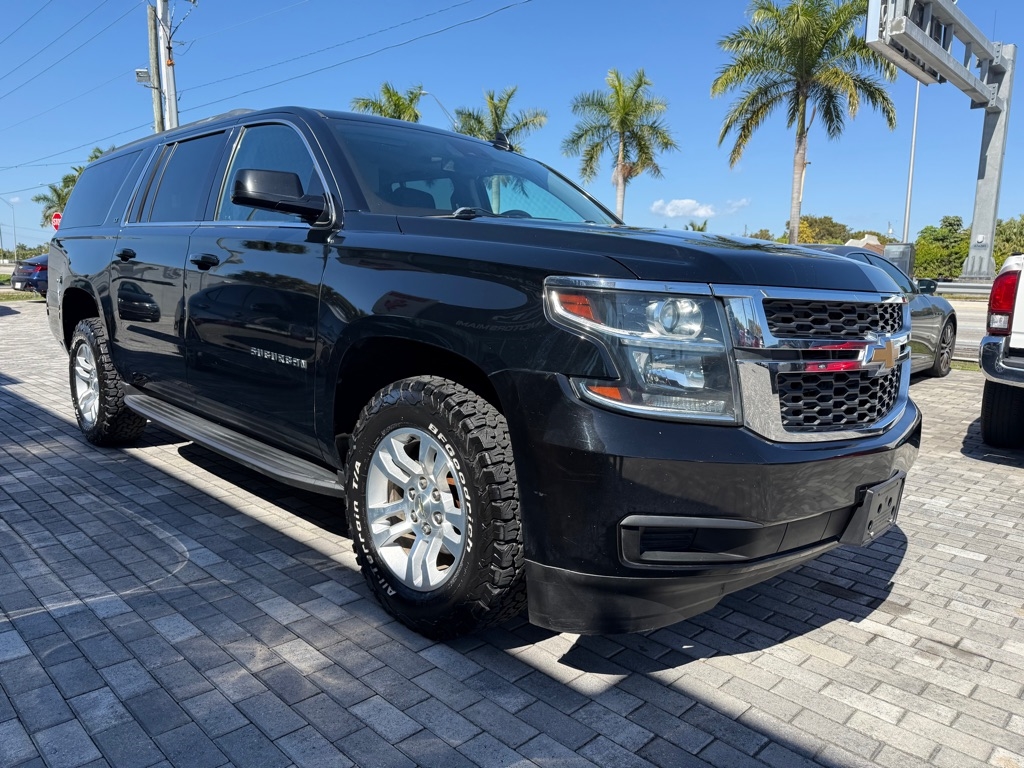 2020 Chevrolet Suburban 2WD 4dr LT
