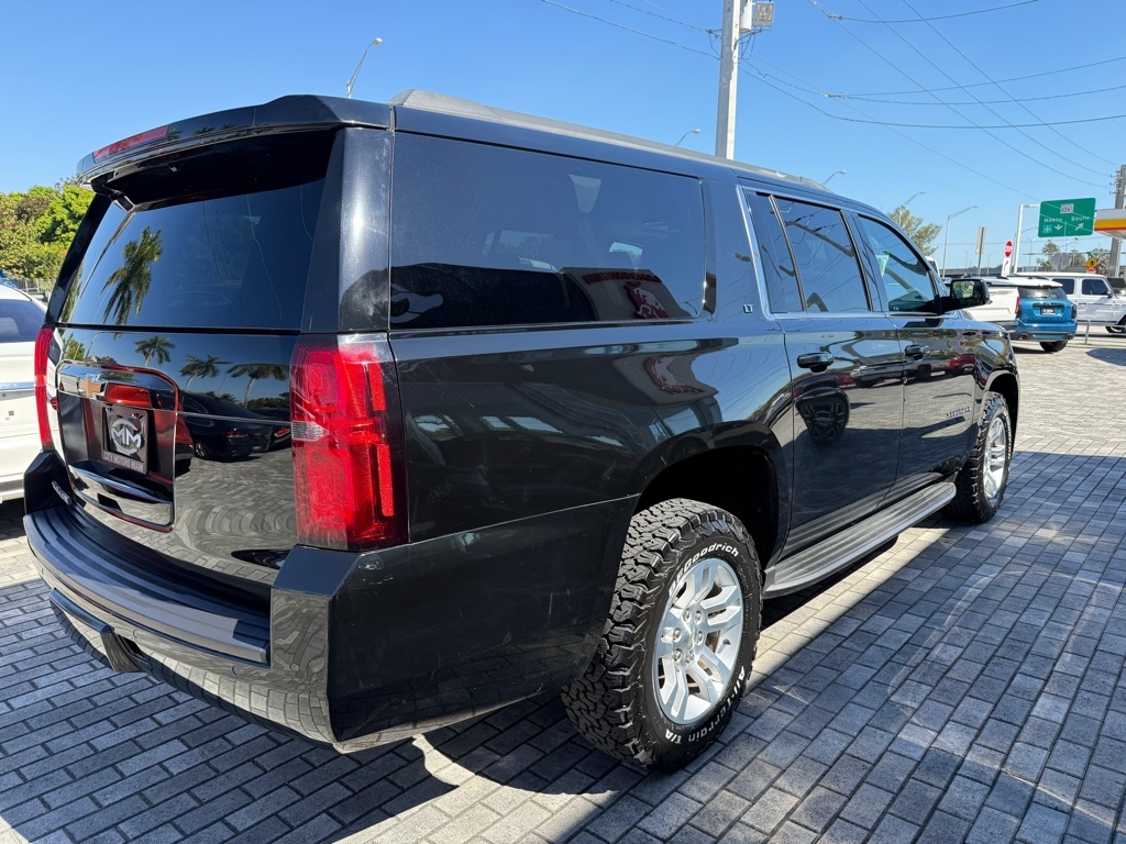 Chevrolet Suburban 2WD 4dr LT 2020
