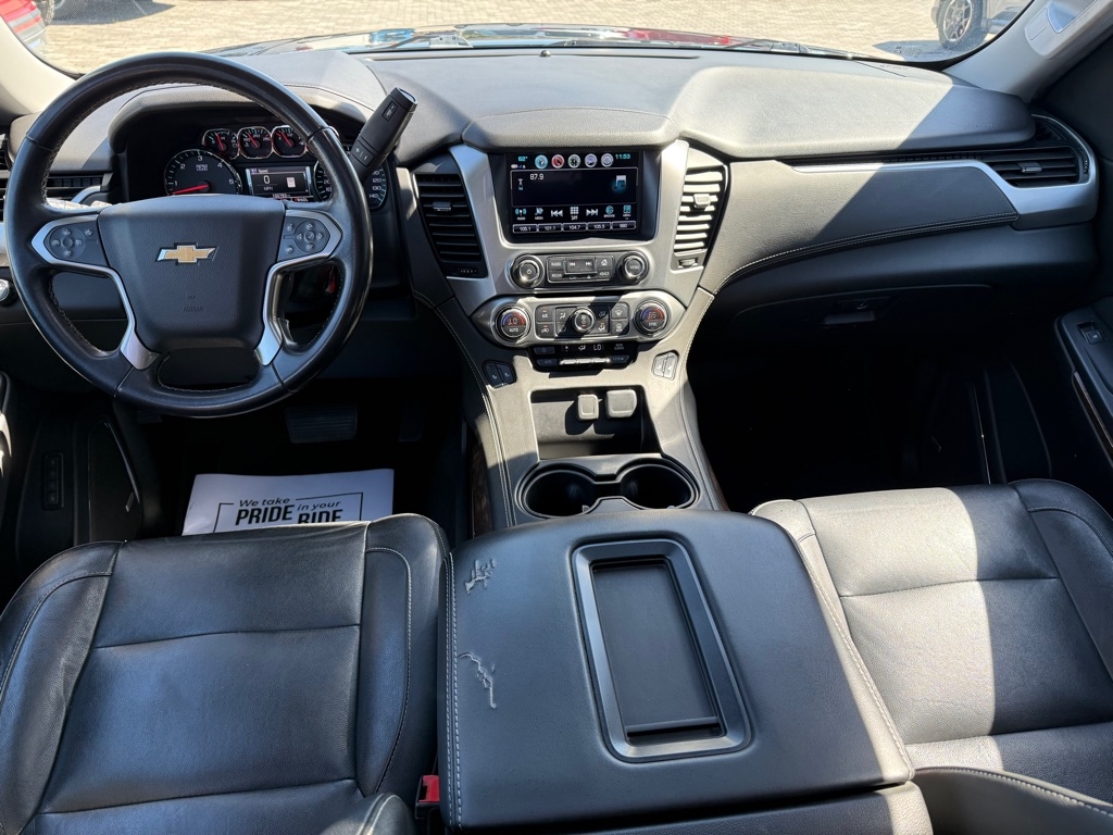 Chevrolet Suburban 2WD 4dr LT 2020