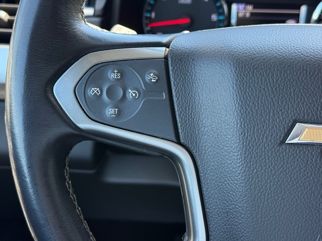 Chevrolet Suburban 2WD 4dr LT 2020