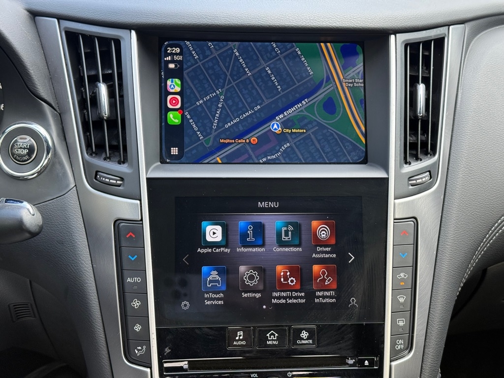 Infiniti Q60 LUXE RWD 2022