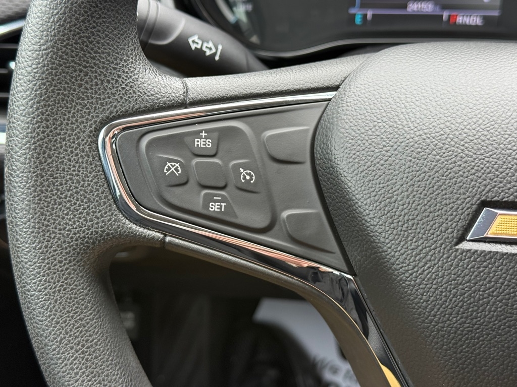 Chevrolet Cruze 4dr Sdn 1.4L LT w/1SD 2017