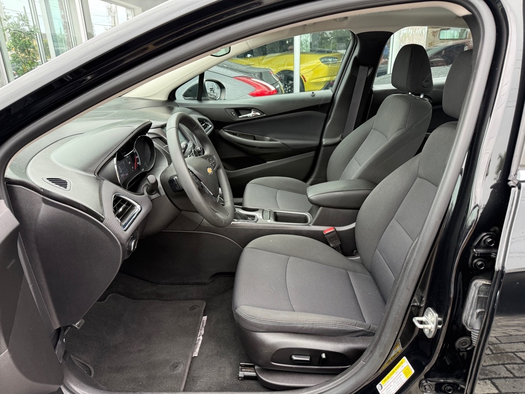 Chevrolet Cruze 4dr Sdn 1.4L LT w/1SD 2017