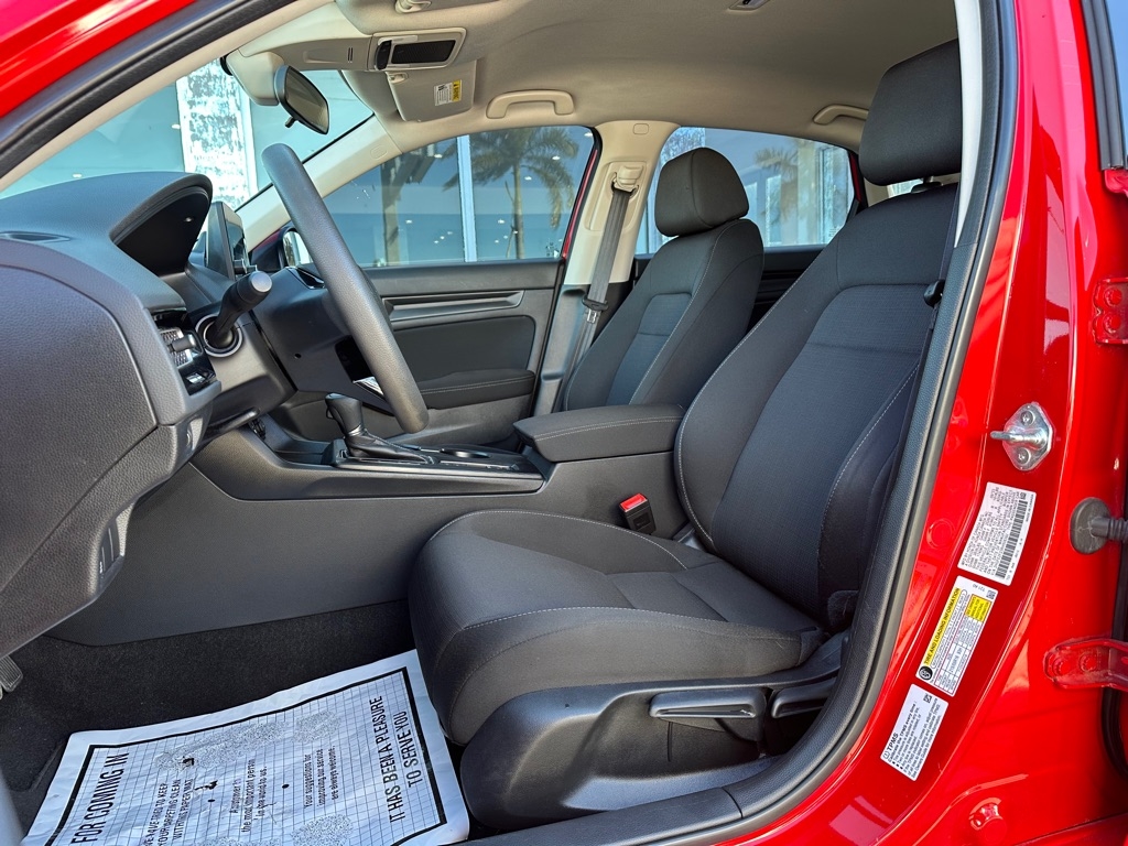 Honda Civic Sedan LX CVT 2024