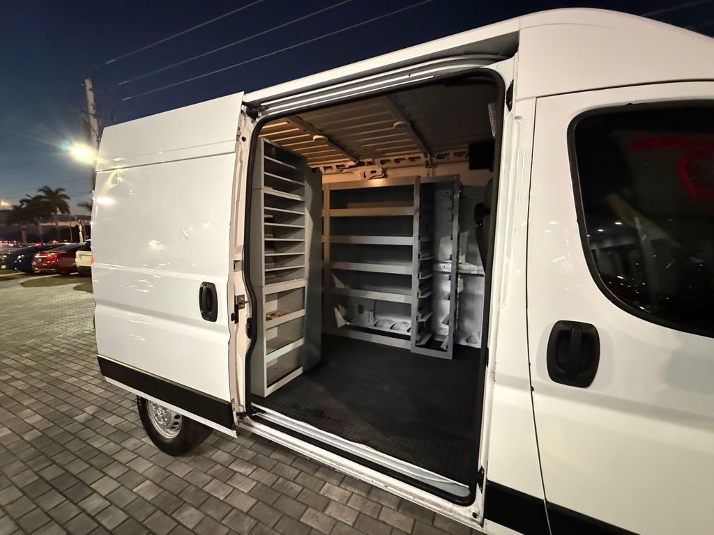 RAM ProMaster Cargo Van Tradesman 1500 High Roof 136" WB w/Pass Seat 2024
