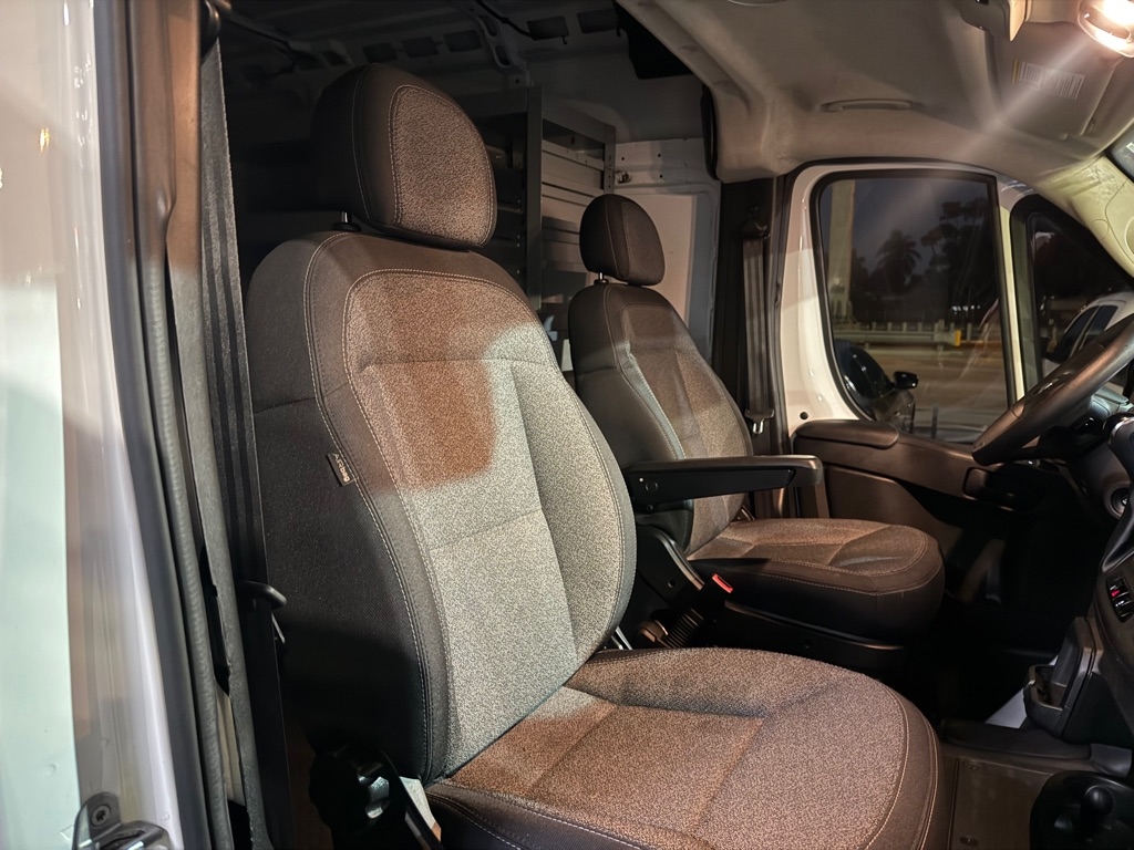 RAM ProMaster Cargo Van Tradesman 1500 High Roof 136" WB w/Pass Seat 2024