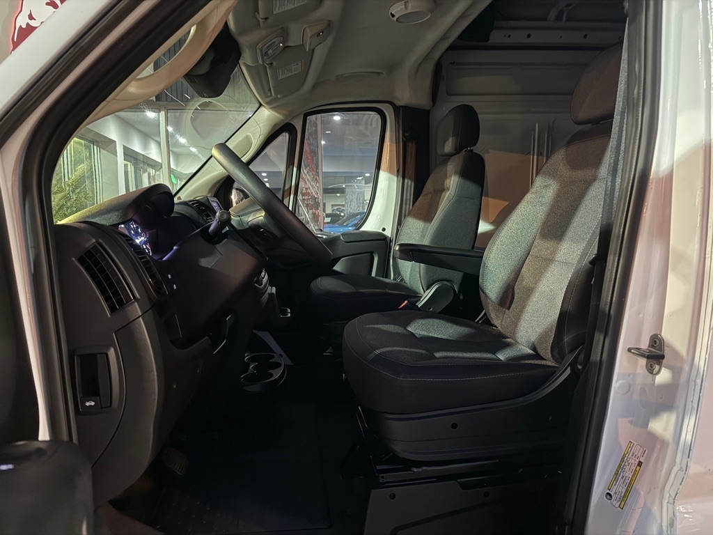 RAM ProMaster Cargo Van Tradesman 1500 High Roof 136" WB w/Pass Seat 2024