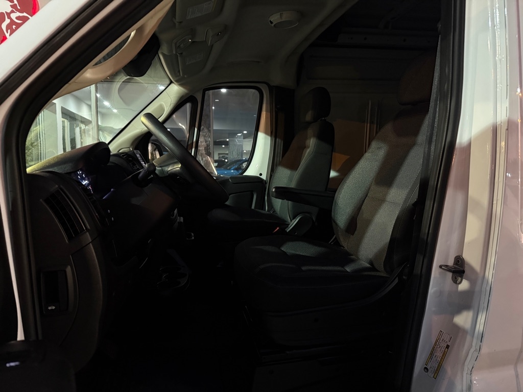 RAM ProMaster Cargo Van Tradesman 1500 High Roof 136" WB w/Pass Seat 2024