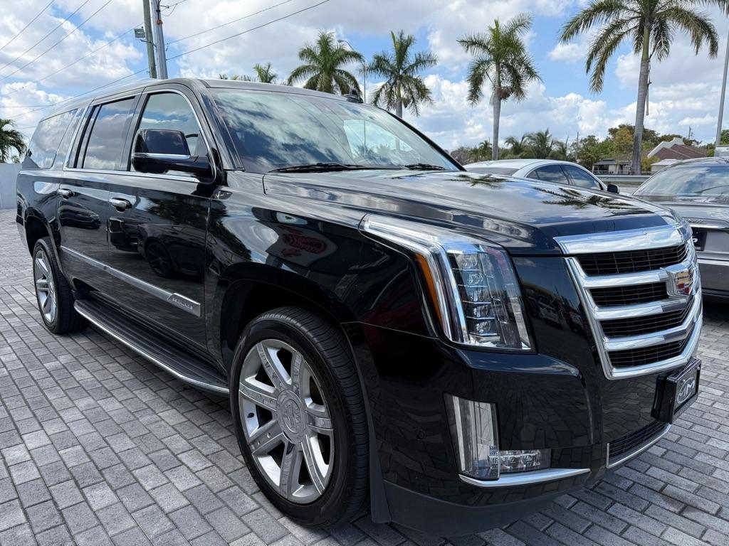 2020 Cadillac Escalade ESV 4WD 4dr Luxury